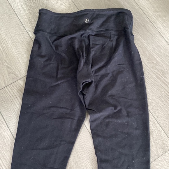 Lululemon reversible pants - Picture 2 of 3